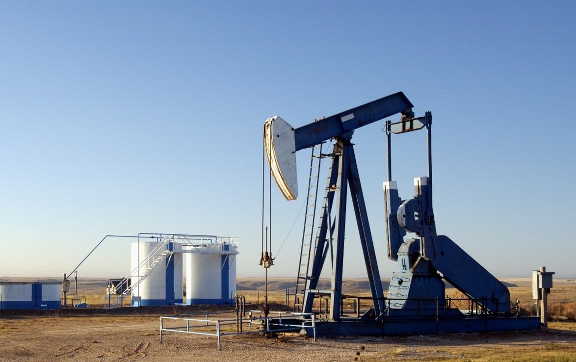 Oil and Gas Consulting page image